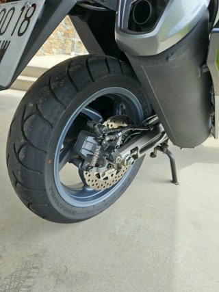 Maxi Scooter kymco ak 550