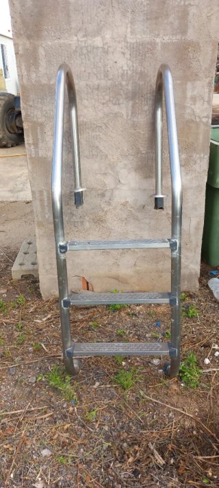 Escalera para piscina