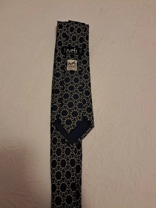 Cravatta Hermès blu e argento
