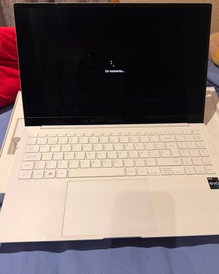 Samsung Galaxy Book2 Pro Argento