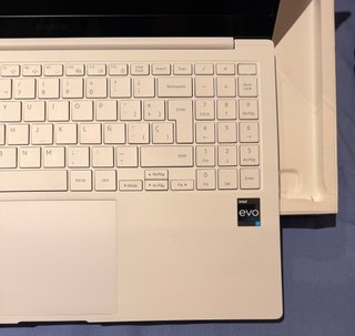 Samsung Galaxy Book2 Pro Argento