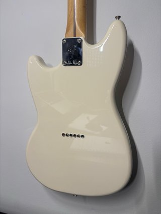 Fender Player Mustang Guitarra Eléctrica