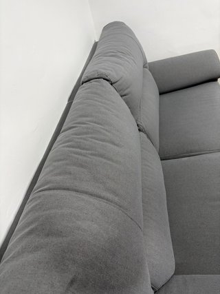 Sofá 3 plazas gris tela