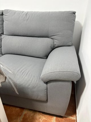 Sofá 3 plazas gris tela