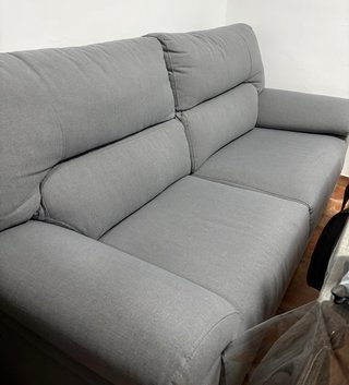 Sofá 3 plazas gris tela