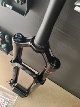 Horquilla RockShox Select