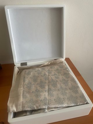 Caja Zara madera calado blanco