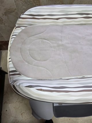 Bañera cambiador bebé gris