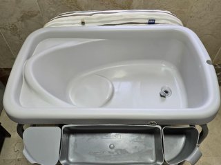Bañera cambiador bebé gris