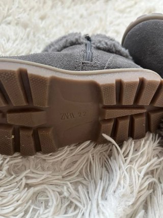 Botas de niña grises con pelo