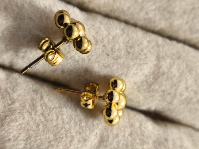 Pendientes Flor Chapados en Oro