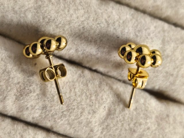 Pendientes Flor Chapados en Oro