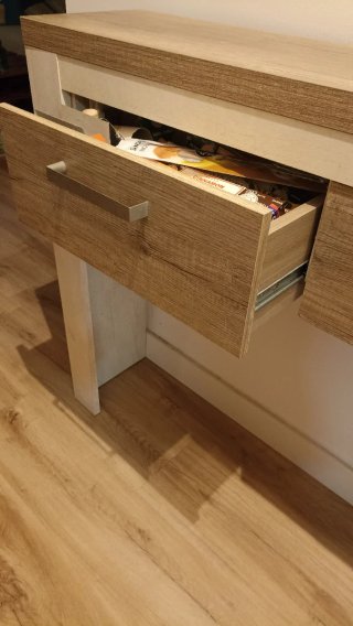 Mueble recibidor con espejo