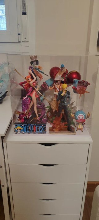 Caja expositora acrílica figuras