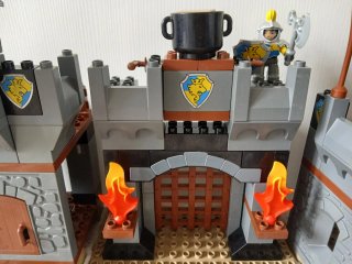 LEGO Duplo 4777 Castello dei Cavalieri