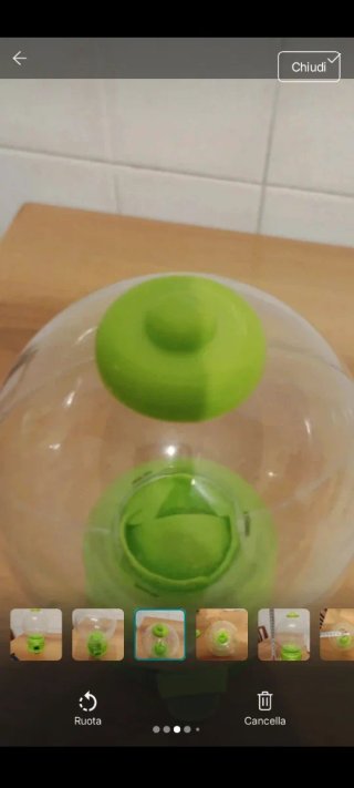 Distributore dolcetti trasparente con base verde