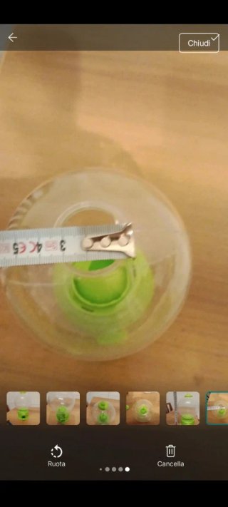 Distributore dolcetti trasparente con base verde