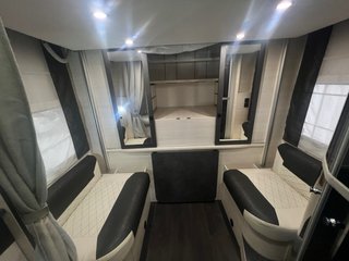 AUTOCARAVANA CHALLENGUER PREMIUN FACE TO FACE