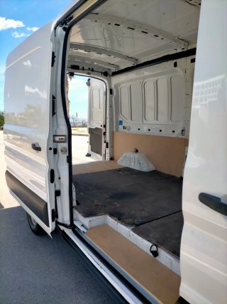 Ford Transit 2021