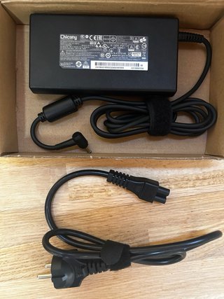 Cargador Original MSI 180W - Chicony 20V 9A