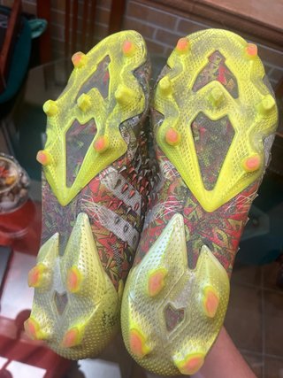 Adidas Predator Freak + Botas Fútbol