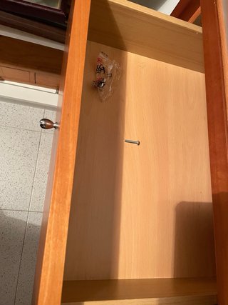 Mueble vitrina madera y cristal nuevo
