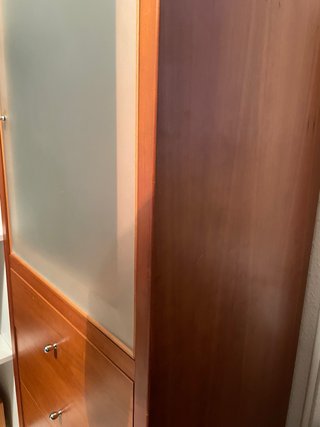 Mueble vitrina madera y cristal nuevo