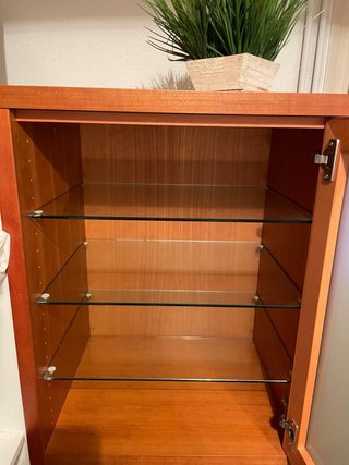 Mueble vitrina madera y cristal nuevo