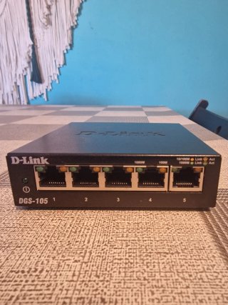 Switch Gigabit 5-Port D-Link DGS-105