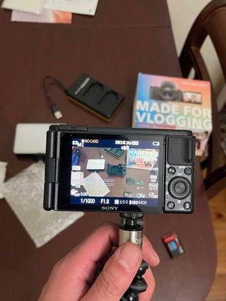 Cámara Sony ZV-1 + Accesorios