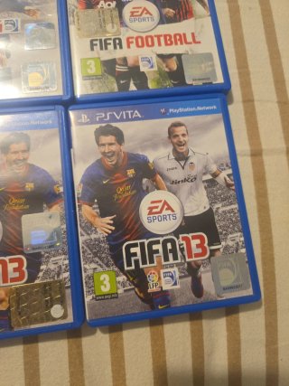 Lote 4 Juegos PS Vita FIFA 14, Football, 13