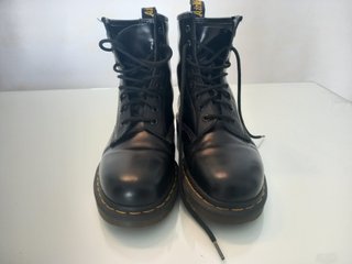 Botas Dr. Martens 1460 Negras