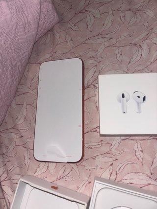 iPhone 17 Pro Max Naranja Nuevo AirPods Incluido