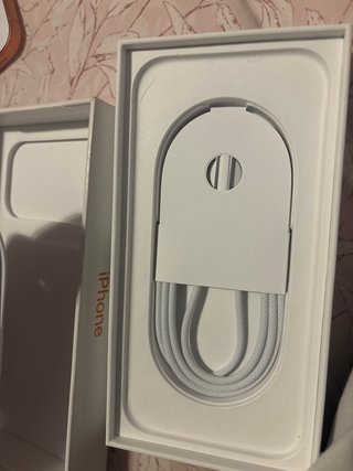 iPhone 17 Pro Max Naranja Nuevo AirPods Incluido