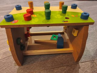 Banco de trabajo infantil de madera