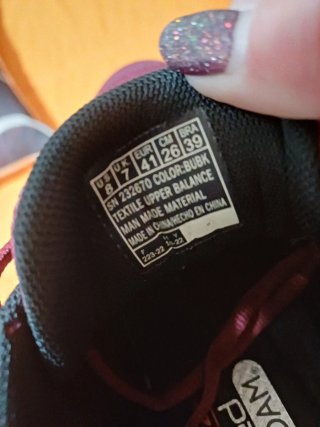 Tênis Skechers Vermelho e Branco