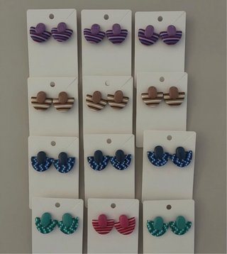 Pendientes arcilla polimérica