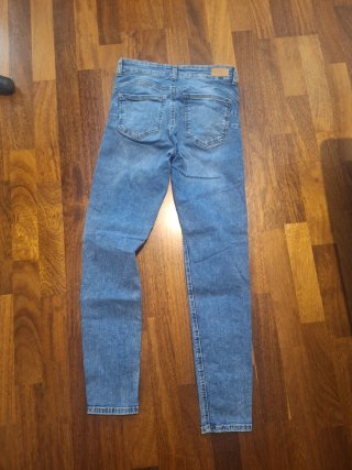 Pantalones vaqueros Pull&Bear T 38