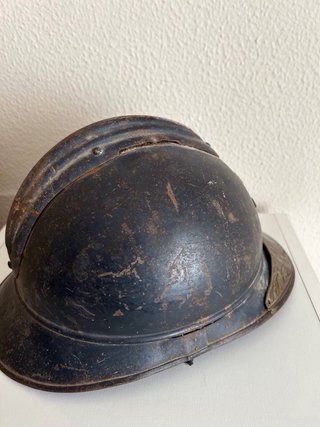 Casco Adrian Francés Antiguo