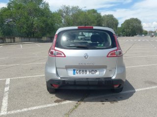 Renault Scenic 2011
