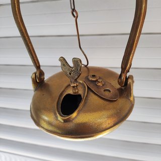 Candil de Aceite Vintage Bronce Figura Gallo