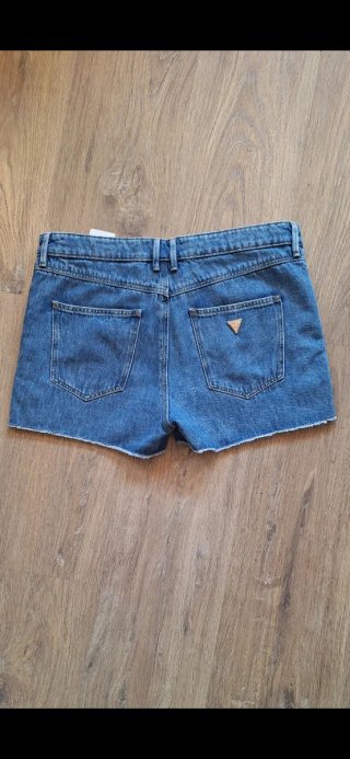 Shorts vaqueros Guess mujer