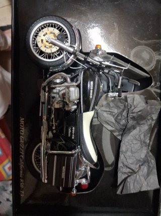 Maqueta Moto Guzzi California T3 Minichamps