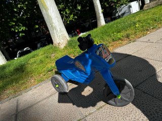Moto infantil azul