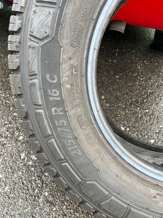 Michelin Agilis Crossclimate 215/75R 16C