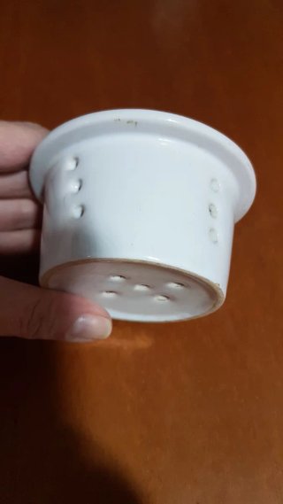 Tazza vintage in porcellana decorata