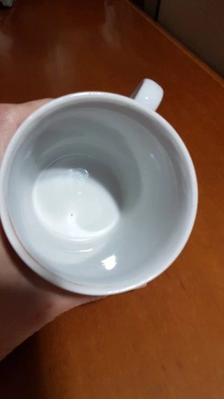 Tazza vintage in porcellana decorata