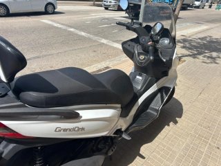 Kymco Grand Dink 300cc Maxi Scooter