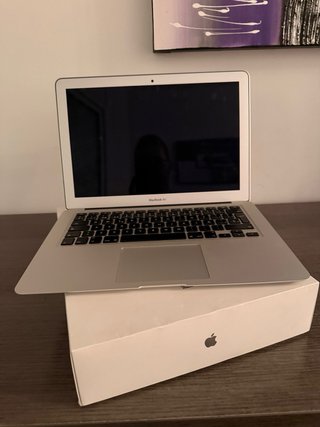 MacBook Air in eccellenti condizioni con poco utilizzo