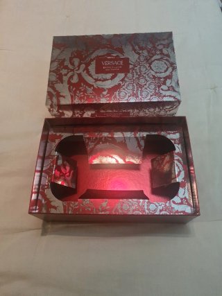 2 Cajas vacias Perfume Versace y Jean Paul Gaultie